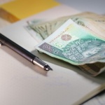 Miłość bez kłótni o pieniądze: sprawdzone sposoby dzielenia kosztów w parze
