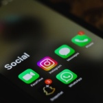 Klienci na wyciągnięcie kciuka: social media, które naprawdę sprzedają