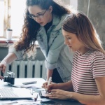 Freelancer na swoim: strategie zarabiania, które skalują Twój czas i dochód
