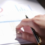 Budżet na start: jak ułożyć finanse firmy, by ruszyć pewnie i bez przepalania